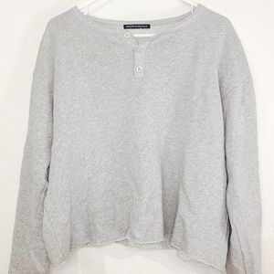 Brandy Melville sweater